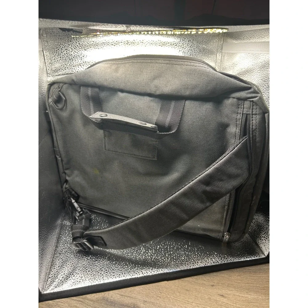 Solo New York Laptop Messenger Bag Gray Crossbody Briefcase Tablet Sleeve Pocket